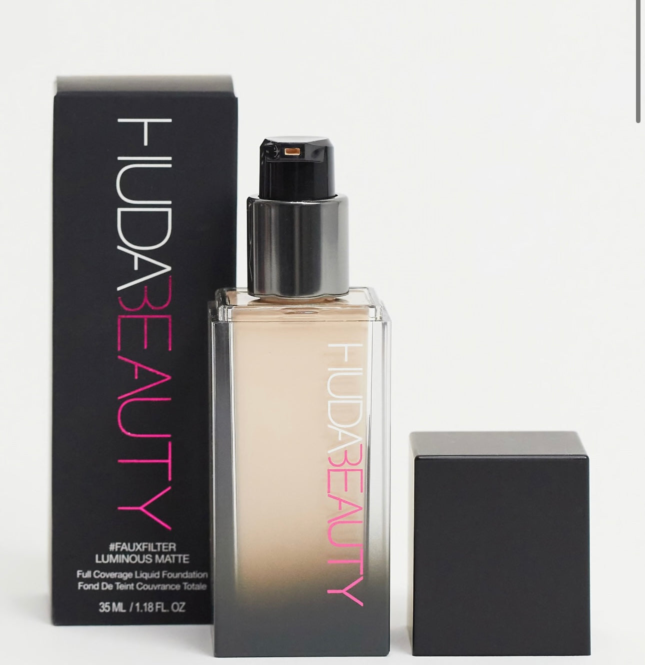 HUDA BEAUTY FAUX FILTER FOUNDATION