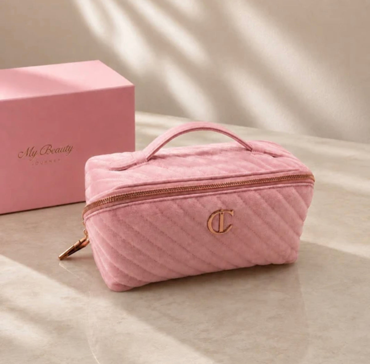 CHARLOTTE TILBURY- POCHETTE