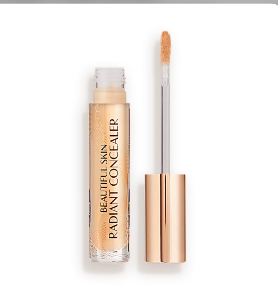 CHARLOTTE TILBURY - Beautiful Skin Radiant Concealer - Radiant Concealer
